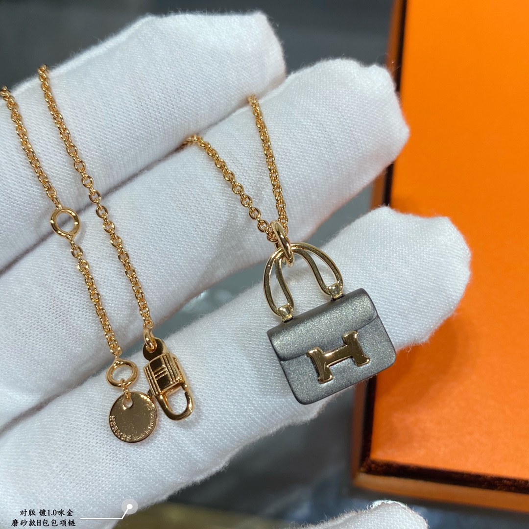 H**me5 Constance Amulets Pendant Necklace Gold Tone For Women