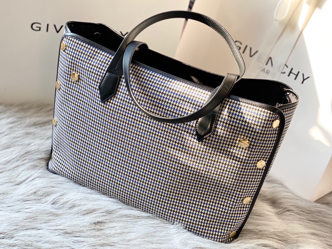 Givenchy Bond Medium Bag Multicolor/Beige For Women‎ 16.5in/42cm