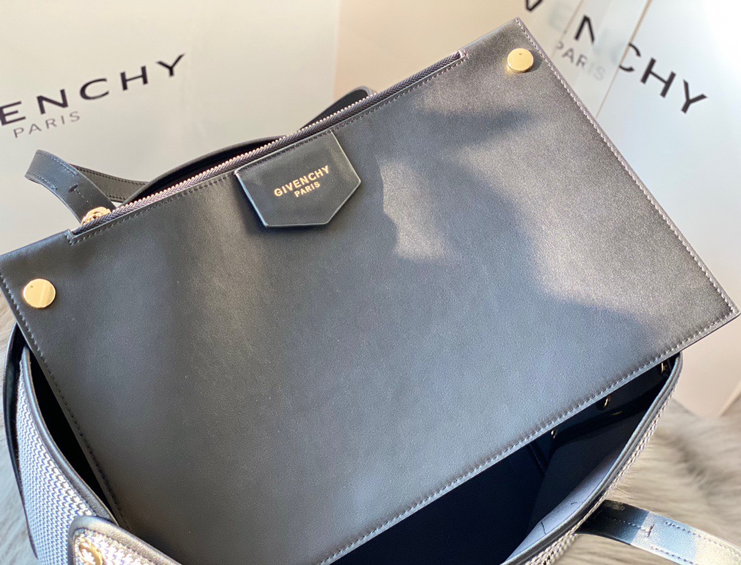 Givenchy Bond Medium Bag Multicolor/Beige For Women‎ 16.5in/42cm
