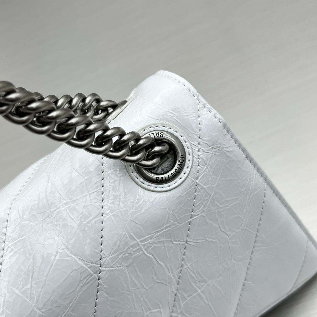 Ba1en*iaga Crush Small Chain Bag Black/Pink/Silver/White For Women‎ 9.8in/24.9cm 716351210J09001