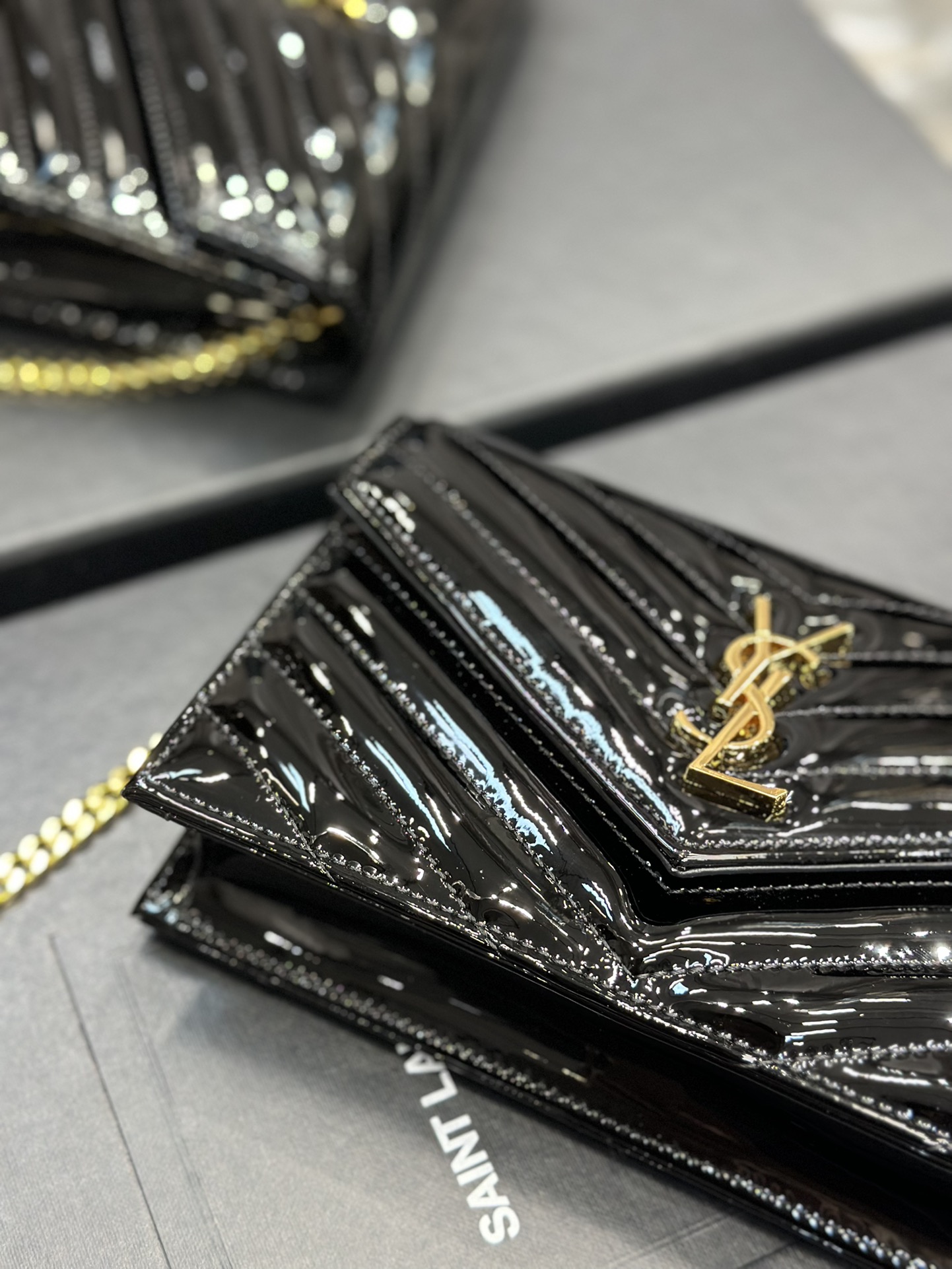 Sa1nt Lau*nt Envelope Small Bag Black For Women‎ 7.5in/19cm