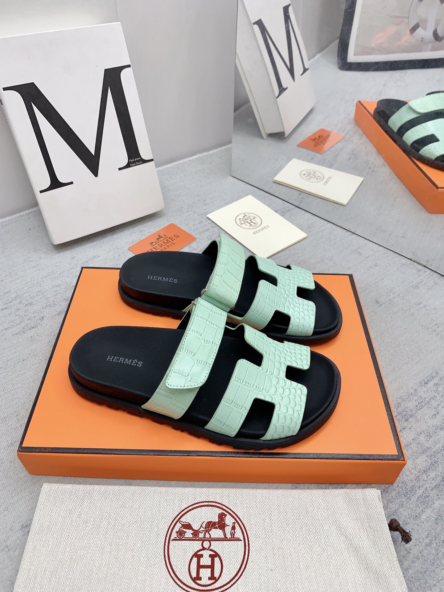 H**me5 Chypre Sandal Jade Green For Men