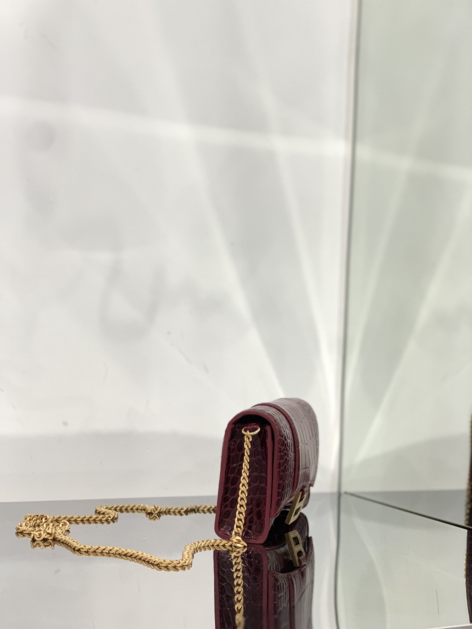 Ba1en*iaga Hourglass Wallet Pink/Burgundy/Dark Green/Black For Women‎ 7.6in/19cm 6560501LRGM6310