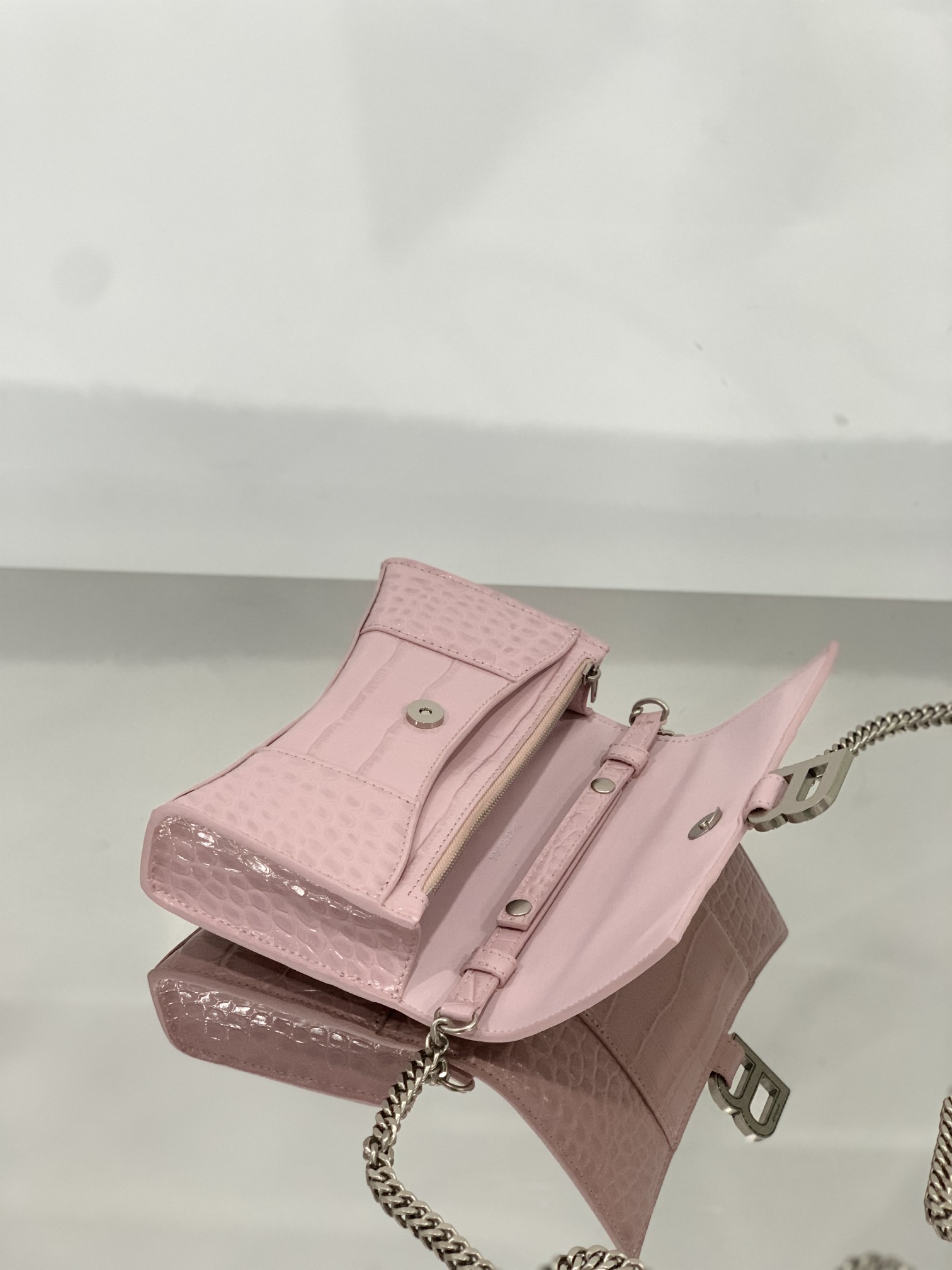Ba1en*iaga Hourglass Wallet Pink/Burgundy/Dark Green/Black For Women‎ 7.6in/19cm 6560501LRGM6310