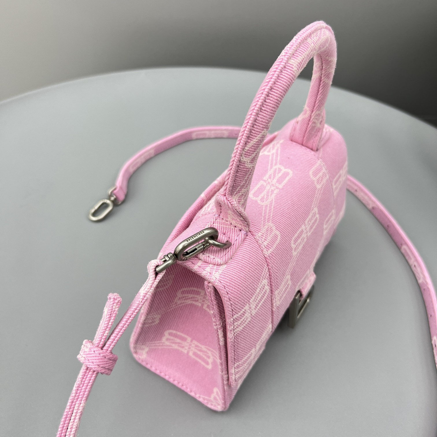 Ba1en*iaga Hourglass XS Handbag Pink/Blue For Women‎ 7.4in/18.8cm