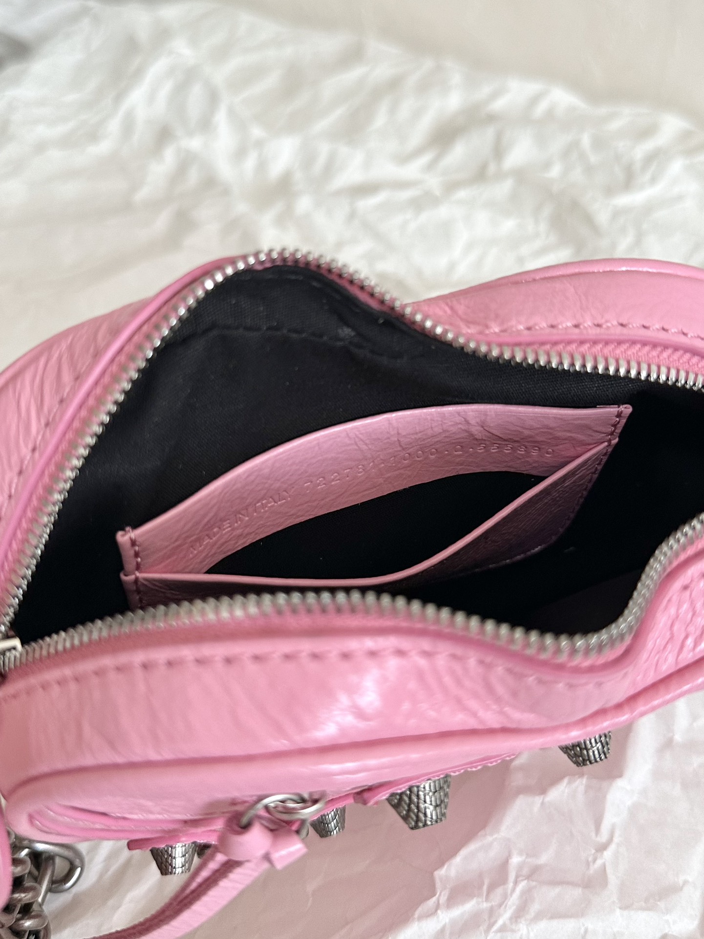 Ba1en*iaga Le Cagole Heart Mini Bag Black/Pink For Women‎ 6.3in/16cm 7227811VG9Y1000