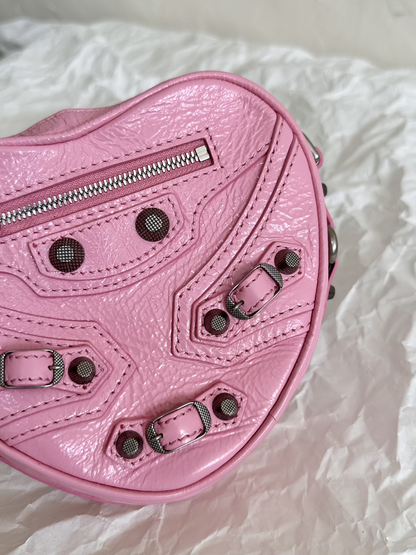 Ba1en*iaga Le Cagole Heart Mini Bag Black/Pink For Women‎ 6.3in/16cm 7227811VG9Y1000