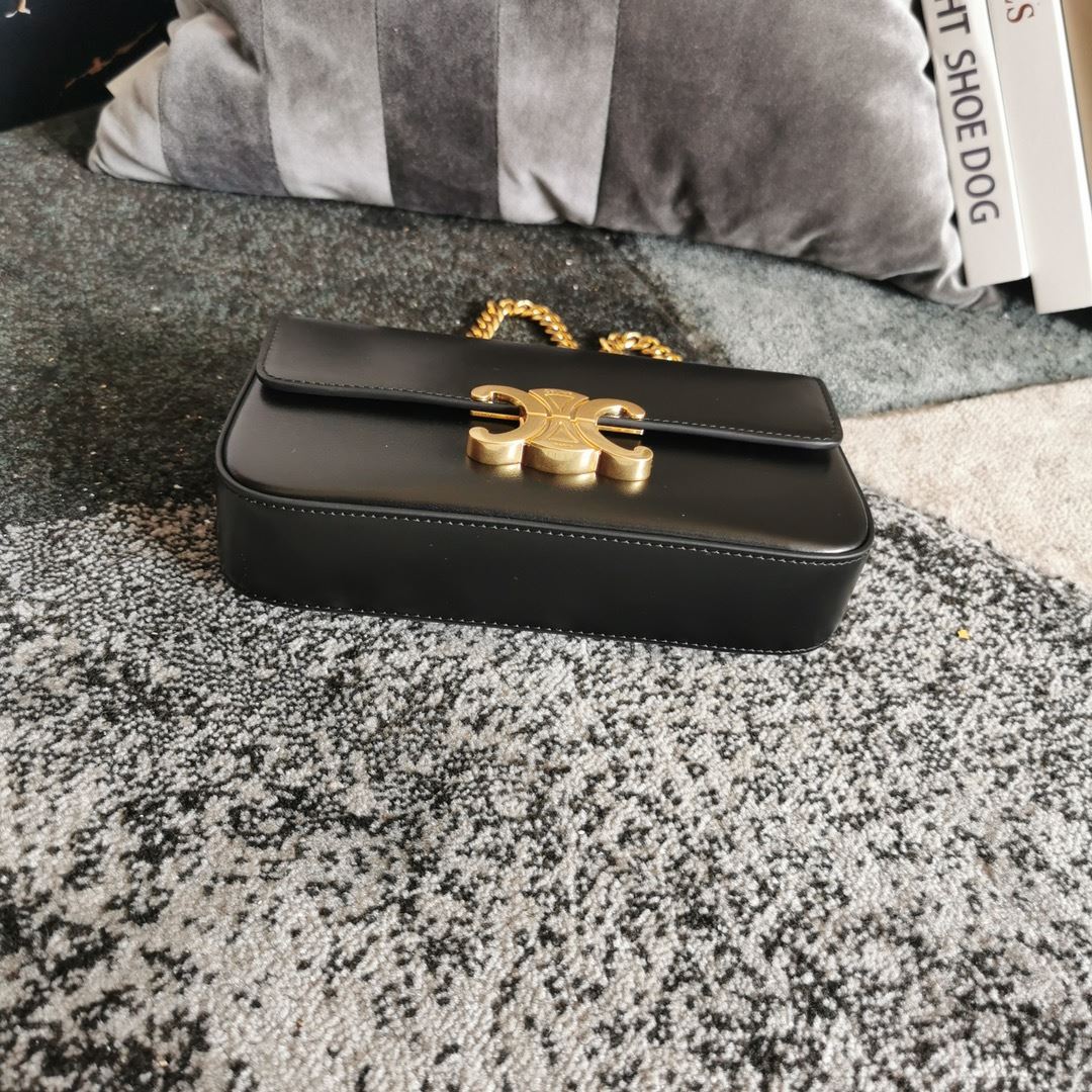 Ce1i*e Chain Shoulder Bag Triomphe In Shiny Black For Women‎ 8in/20.5cm 197993BF4.38NO