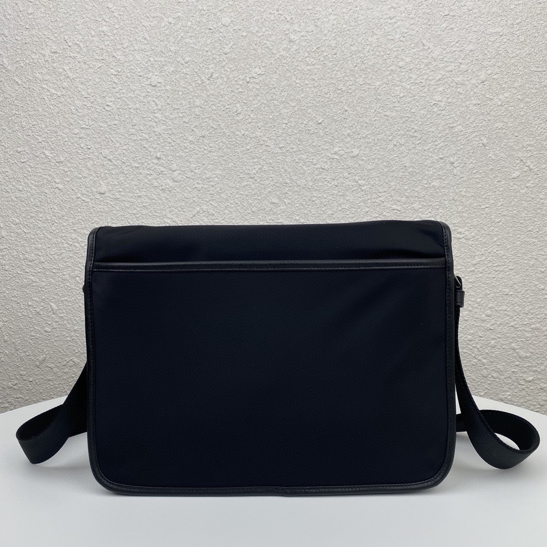 Pra*a Saffiano Shoulder Bag Grey and Black For Women 12.6 in / 32 cm