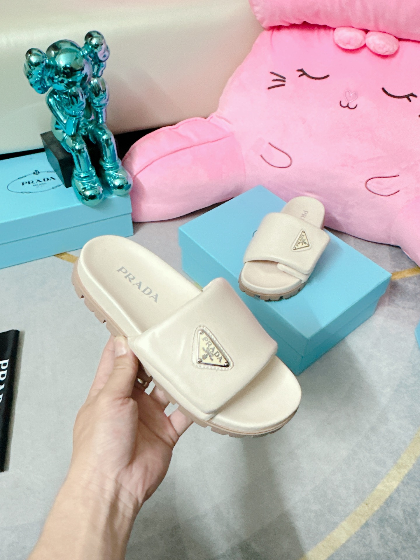 Pra*a Soft Padded Nappa Slides Light Beige For Women 0.8 in/ 2cm
