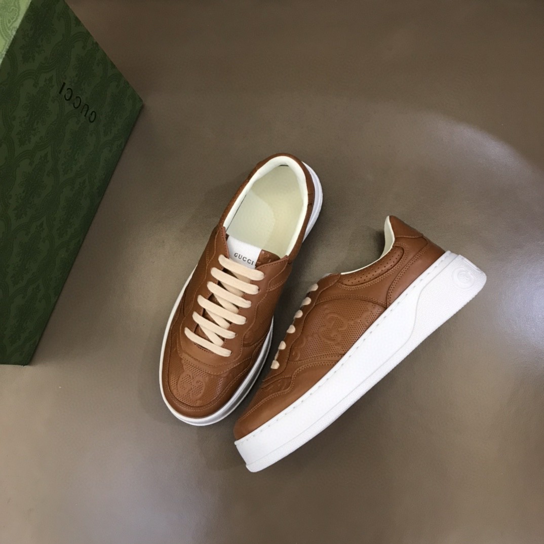 Gvc*1 GG Sneaker Brown For Men 726544 AABBV 2742