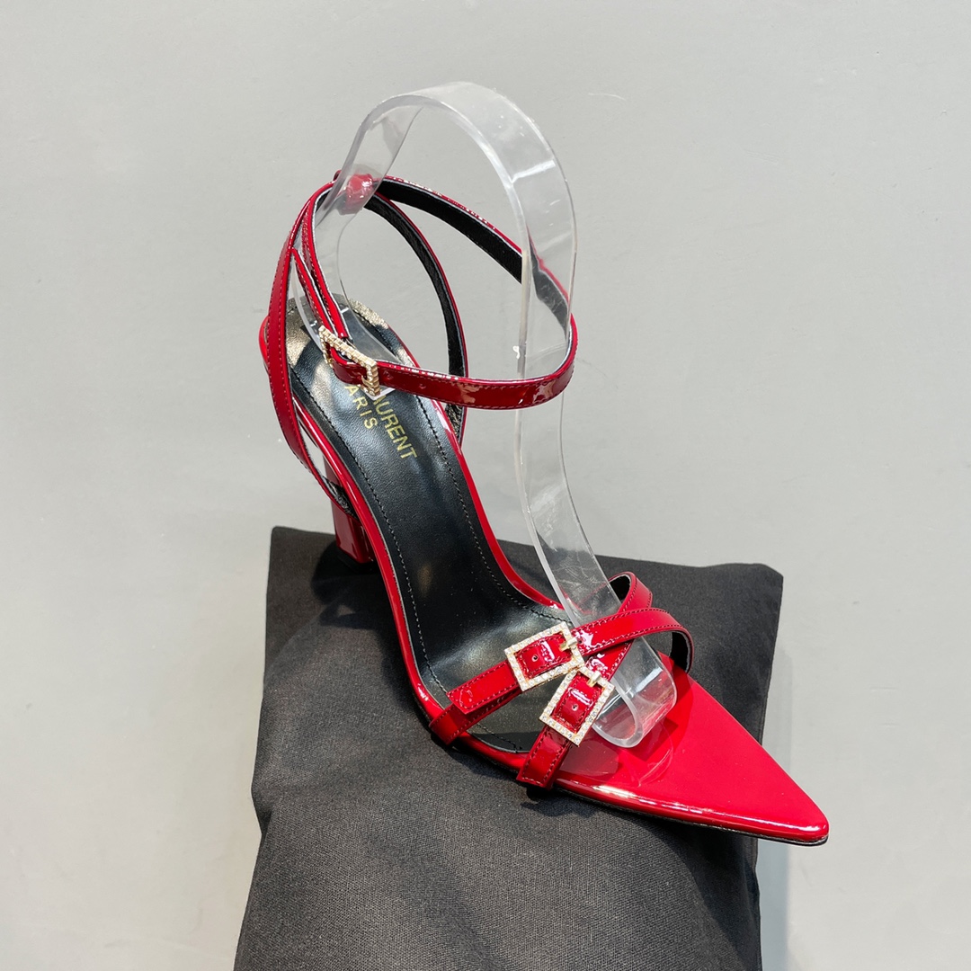 Sa1nt Lau*nt Lila Sandals In Patent Red For Women