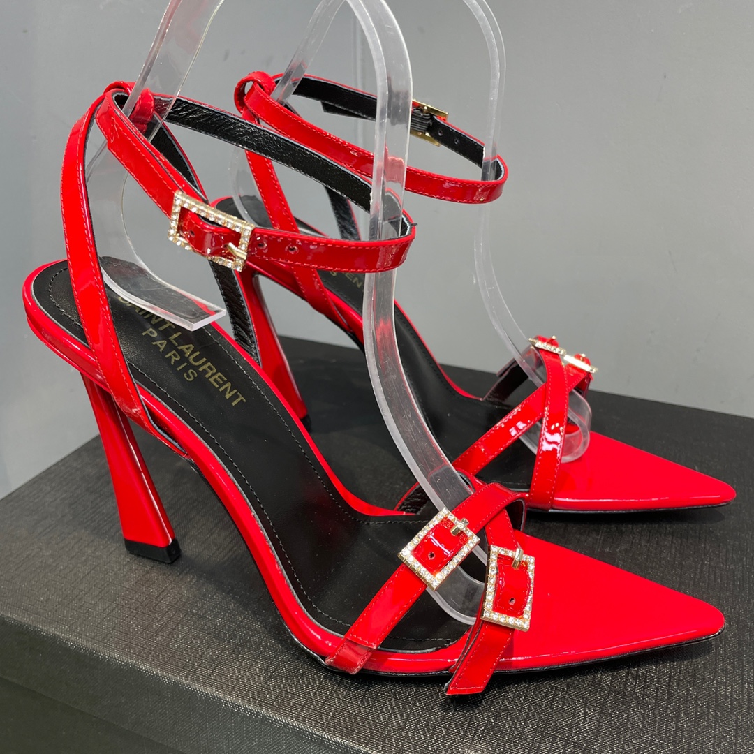 Sa1nt Lau*nt Lila Sandals In Patent Red For Women