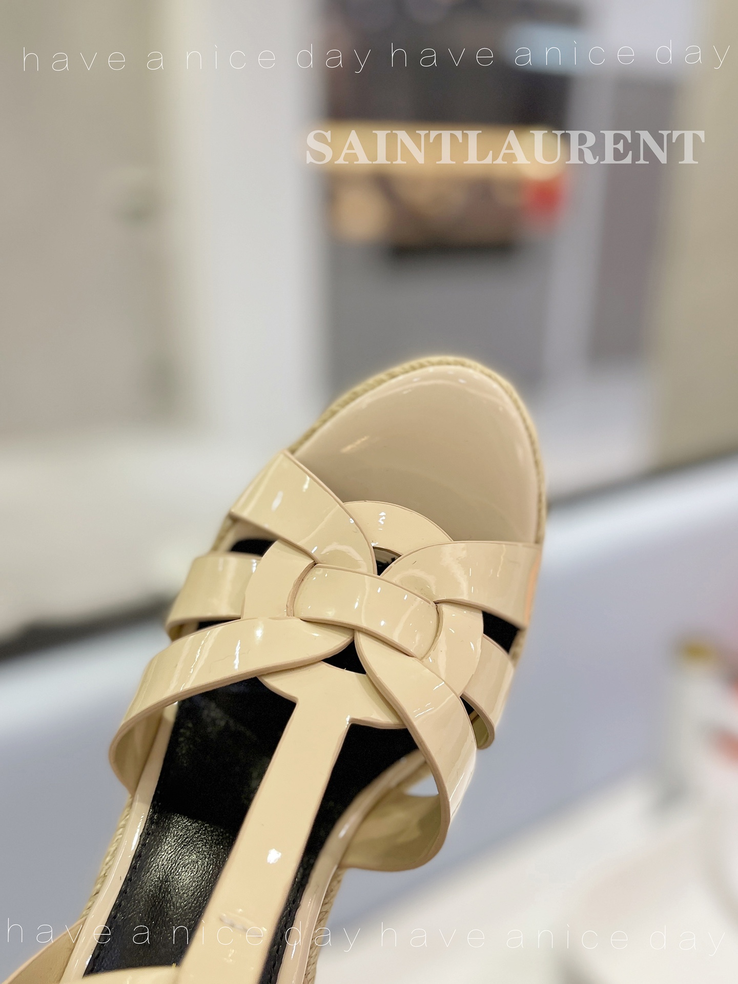 Sa1nt Lau*nt Tribute Espadrilles In Patent Beige For Women