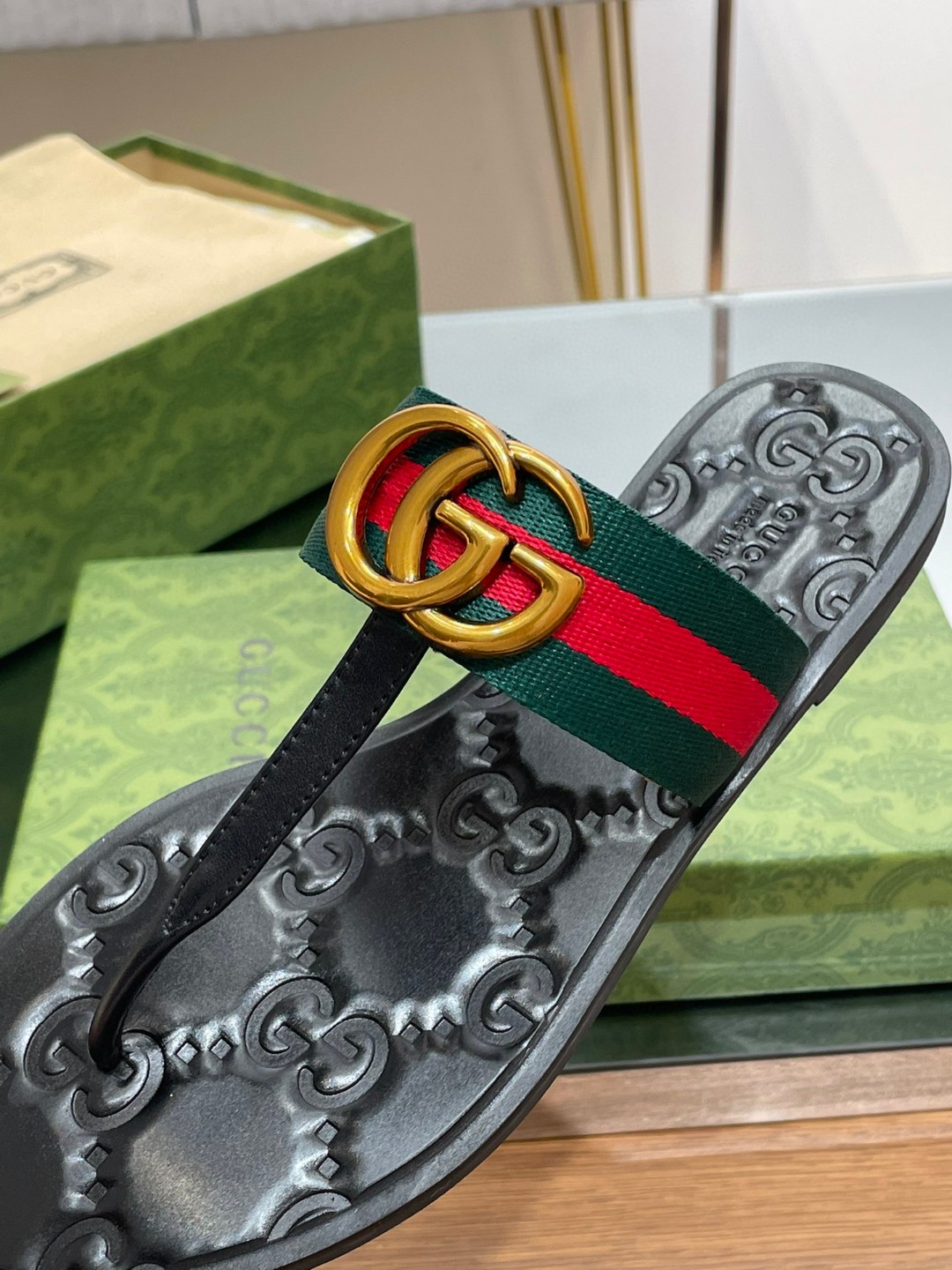 Gvc*1 Thong Sandal With Double G Green For Women 