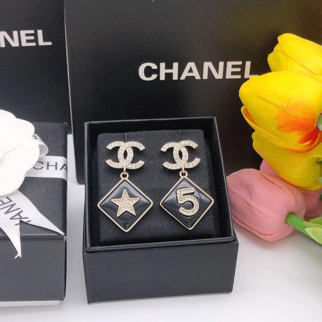 Ch**el Card Earrings Black For Women