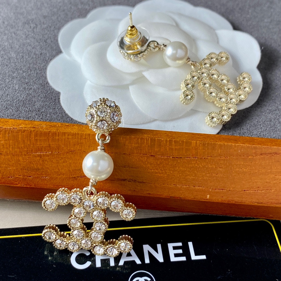 Ch**el Double C Earrings Gold For Women