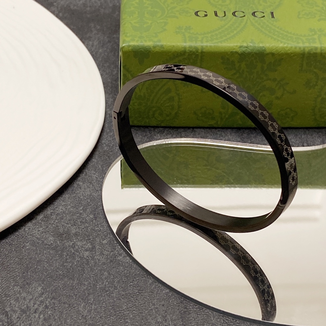 Gvc*1 Double G Bracelet Black For Women