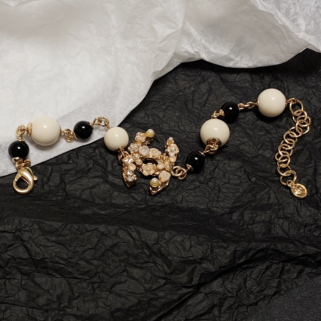 Ch**el Pearl Bracelet Gold For Women