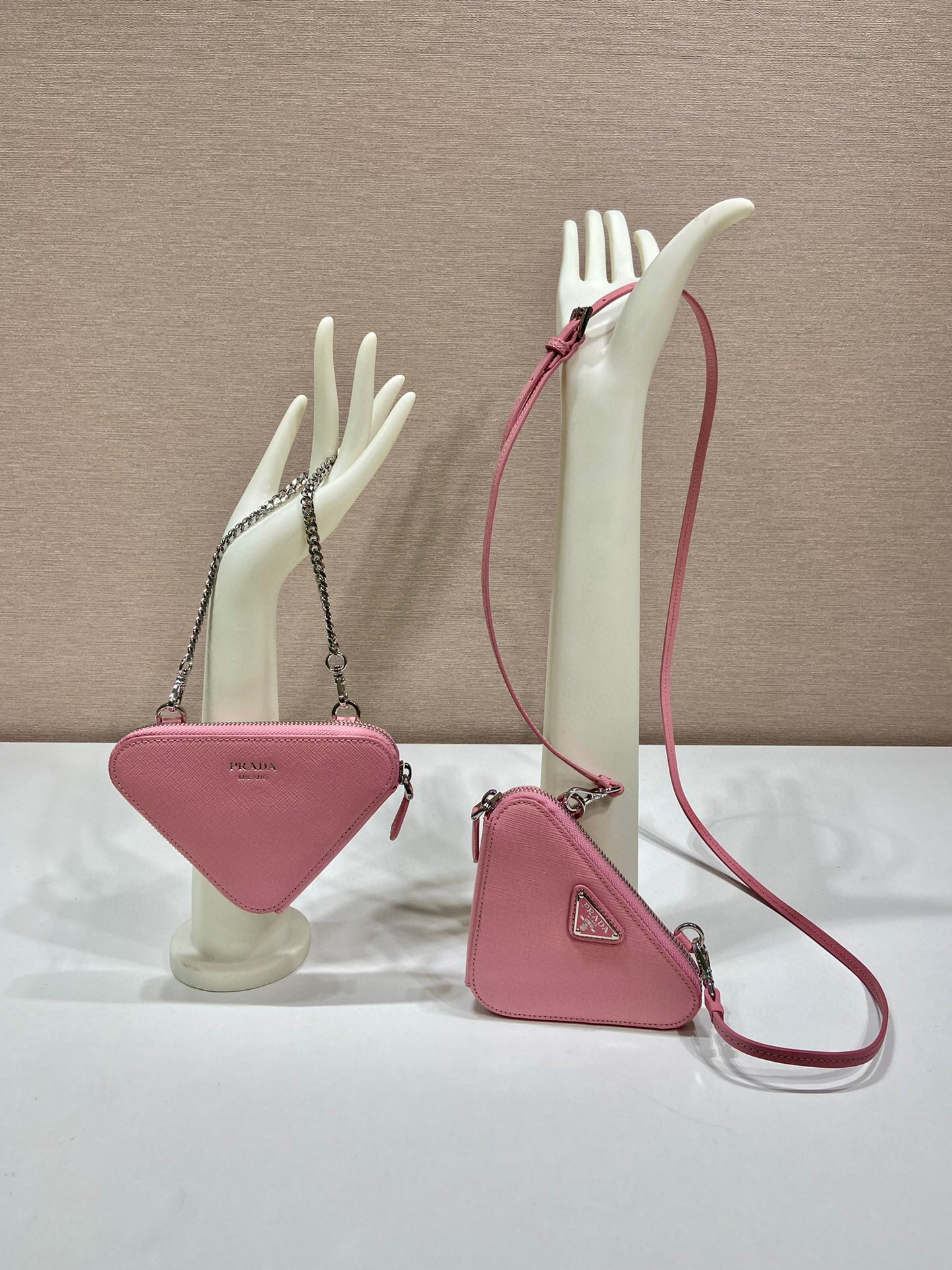 Pra*a Saffiano Mini Pouch In Pink For Women 5.9in/ 15cm 1NR015_053_F0442