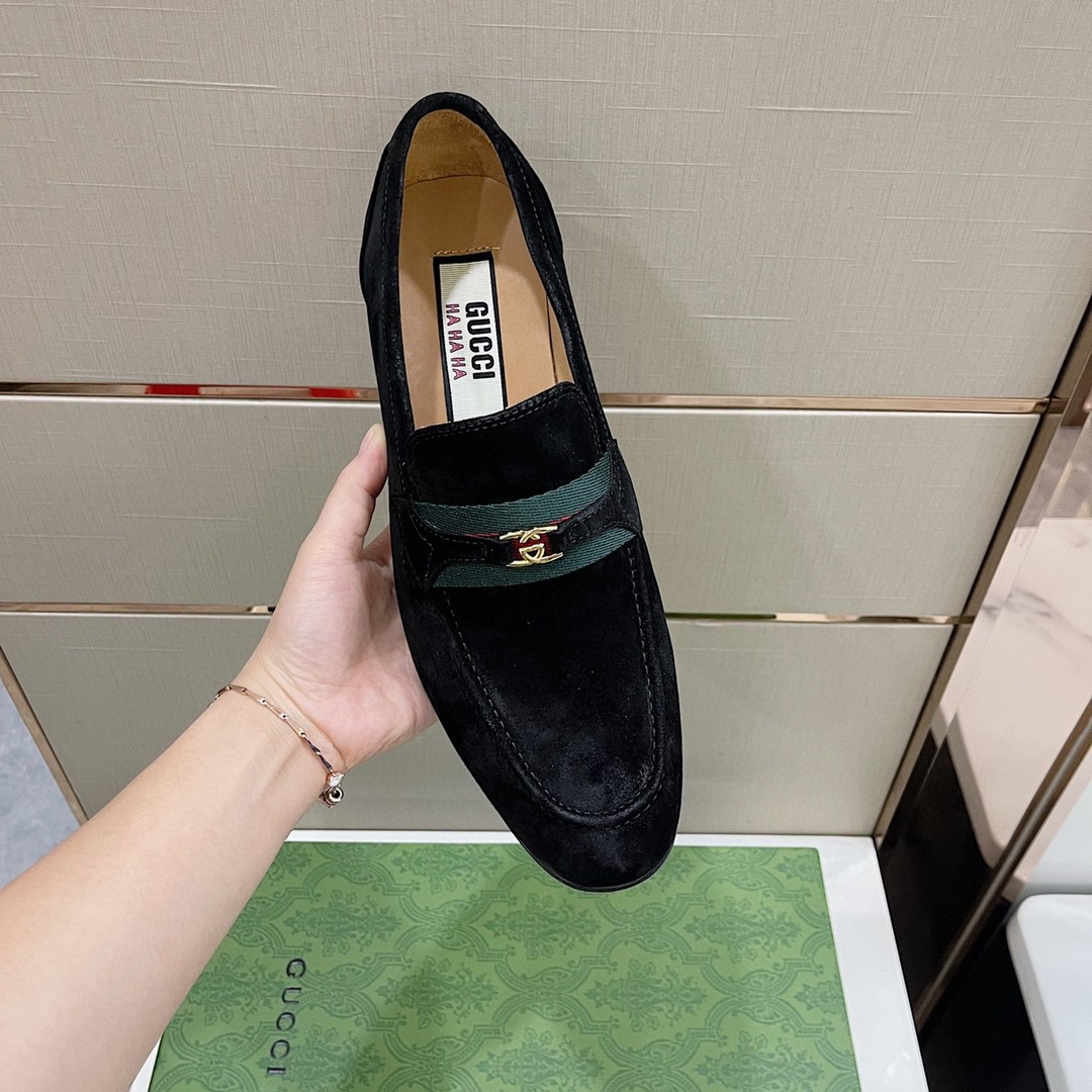 Gvc*1 Loafer With Interlocking G Black For Men