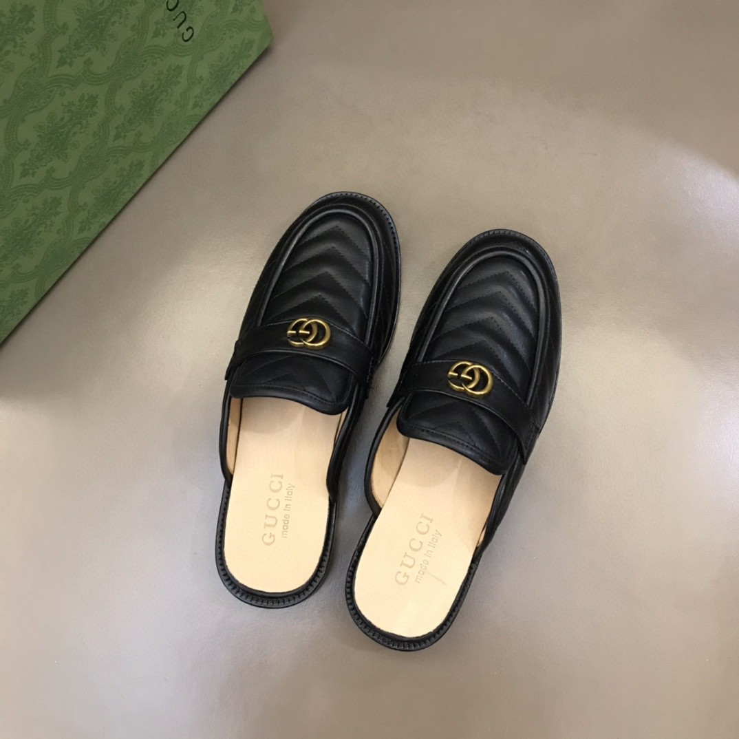Gvc*1 Slipper With Interlocking G Black For Men