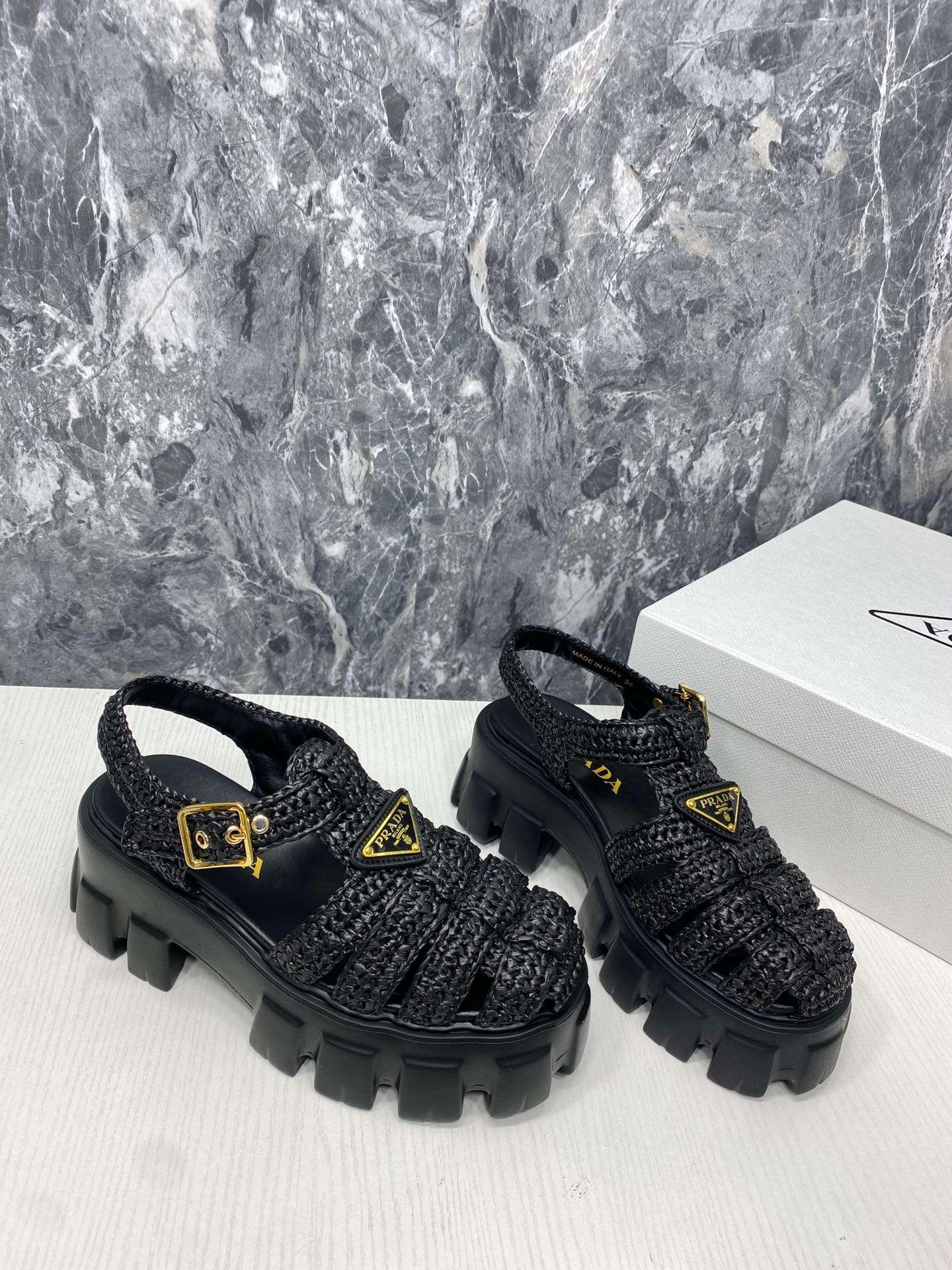 Pra*a Monolith Crochet Cage Sandals Black For Women