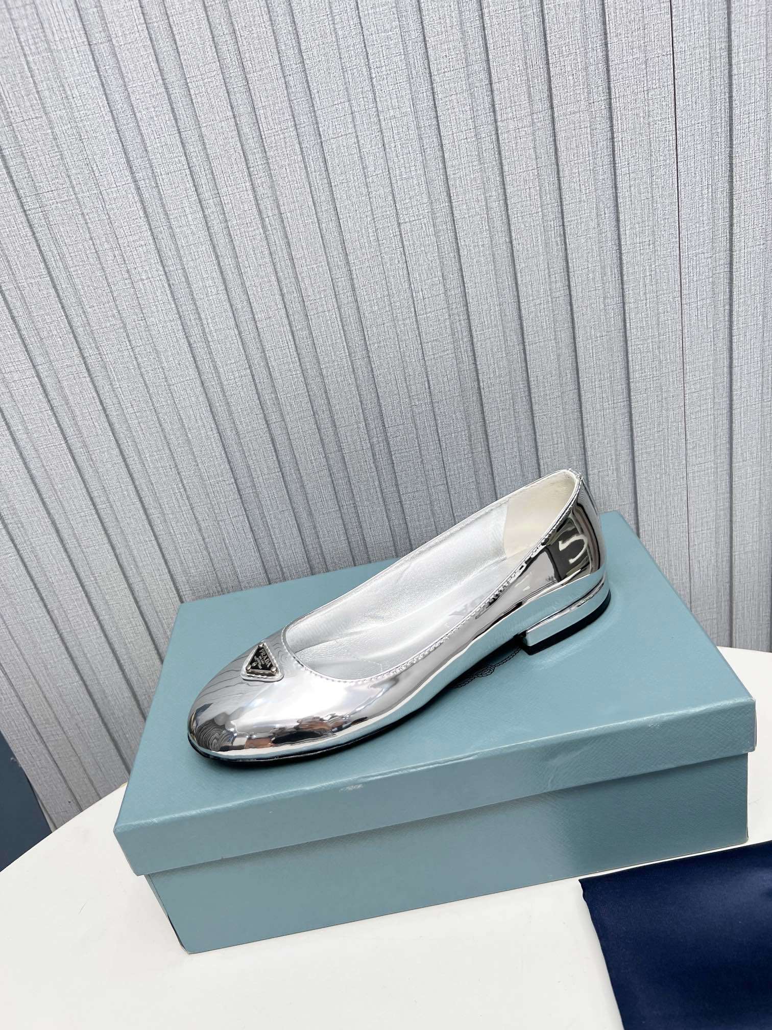 Pra*a Patent Ballerinas Silver For Women