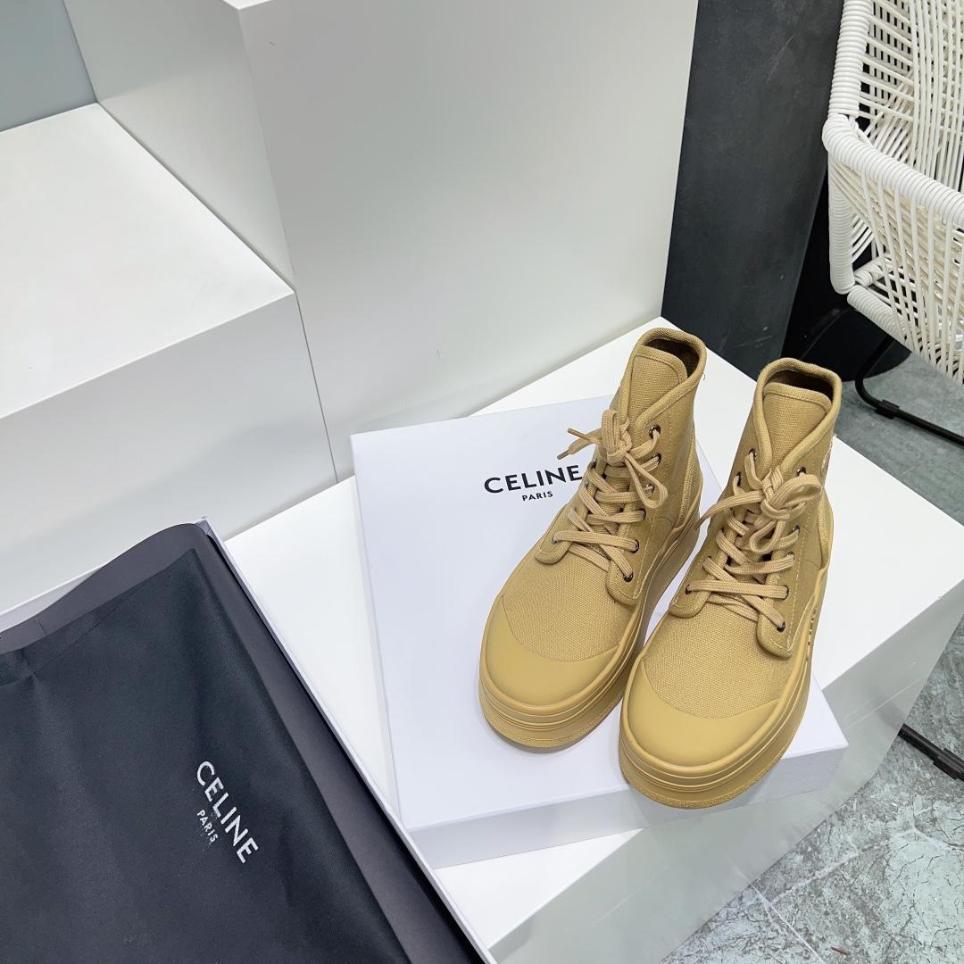 Ce1i*e Block With Triomphe Patch In Canvas Beige For Women
