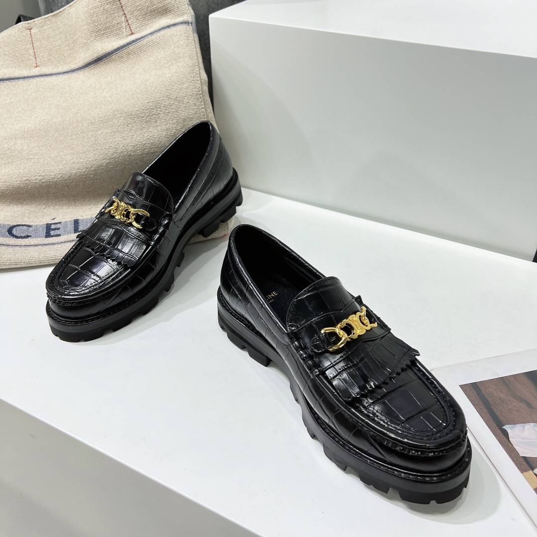 Ce1i*e Margaret Loafer With Triomphe Black For Women