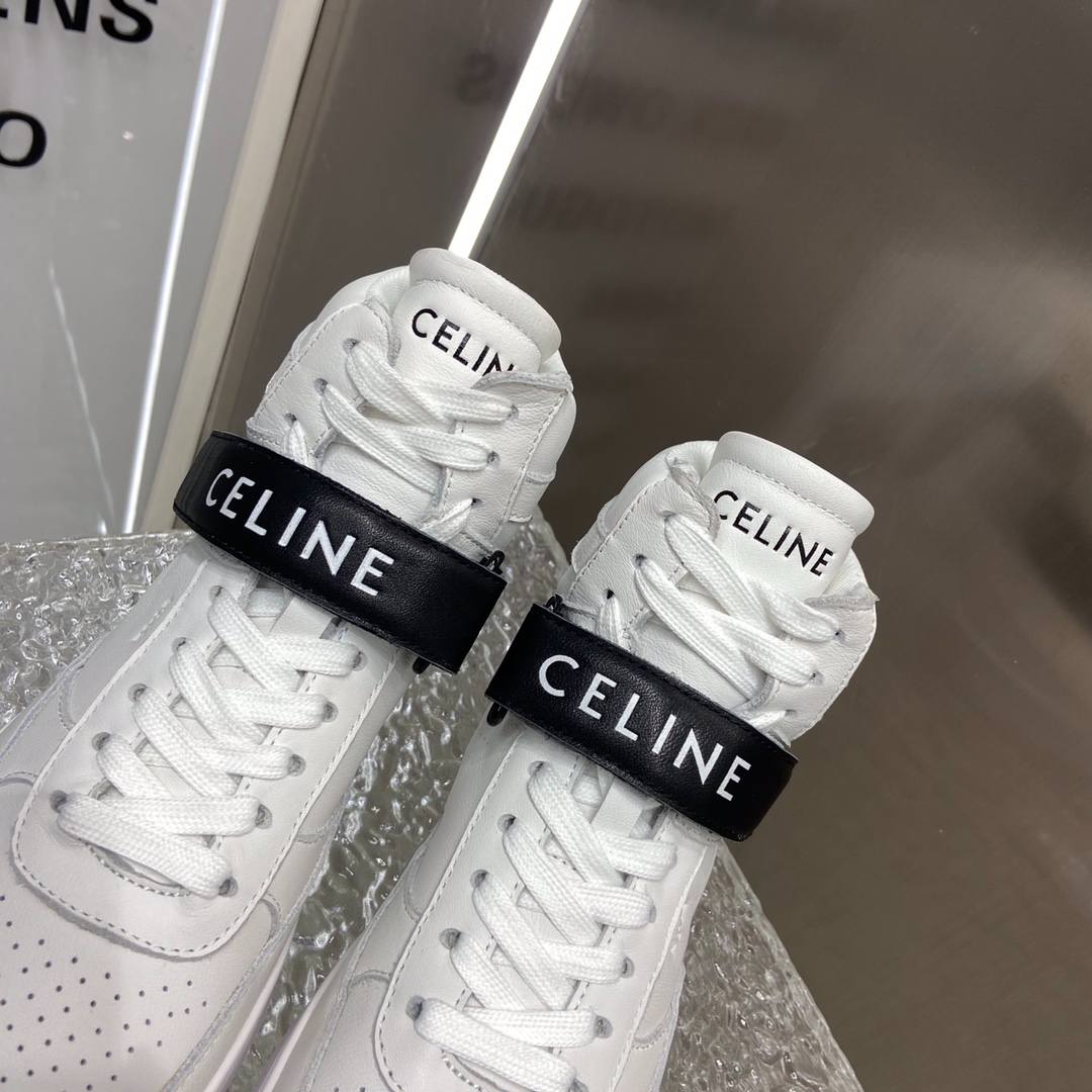 Ce1i*e Trainer High Sneaker With Scratch White And Black For Women