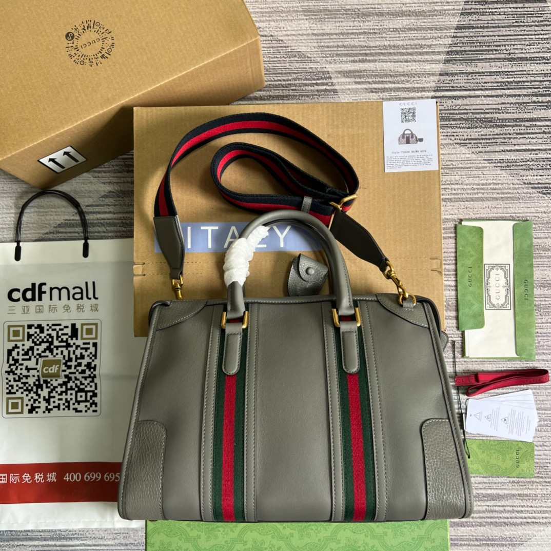 Gvc*1 Double G-Detailed Smooth Medium Handbag Grey For Men 13.3 in/ 34 cm ‎