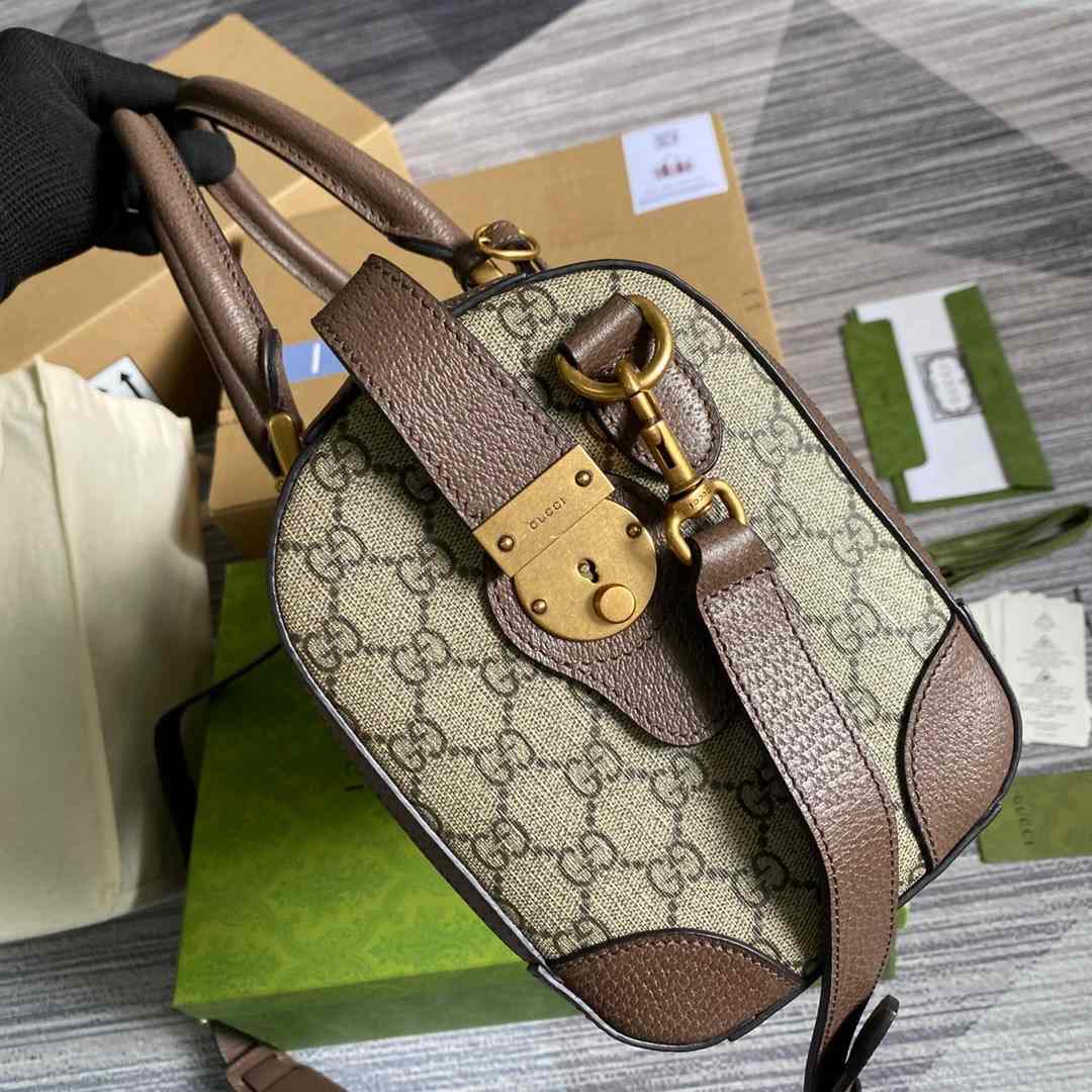 Gvc*1 Soft GG Svp*me Duffle Bag Brown 14.1 in/ 36 cm