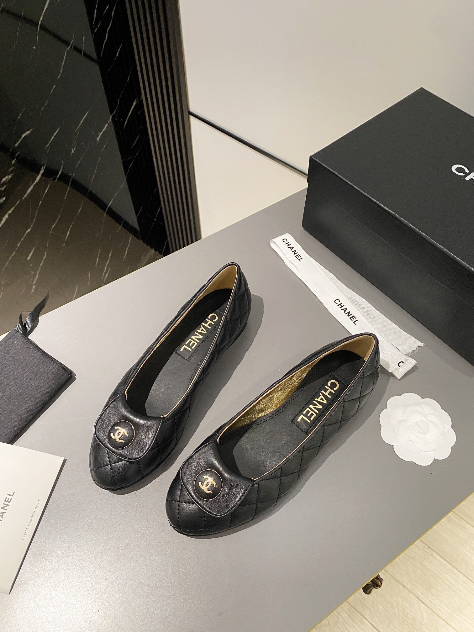 Ch**el Ballet Flats Black For Women