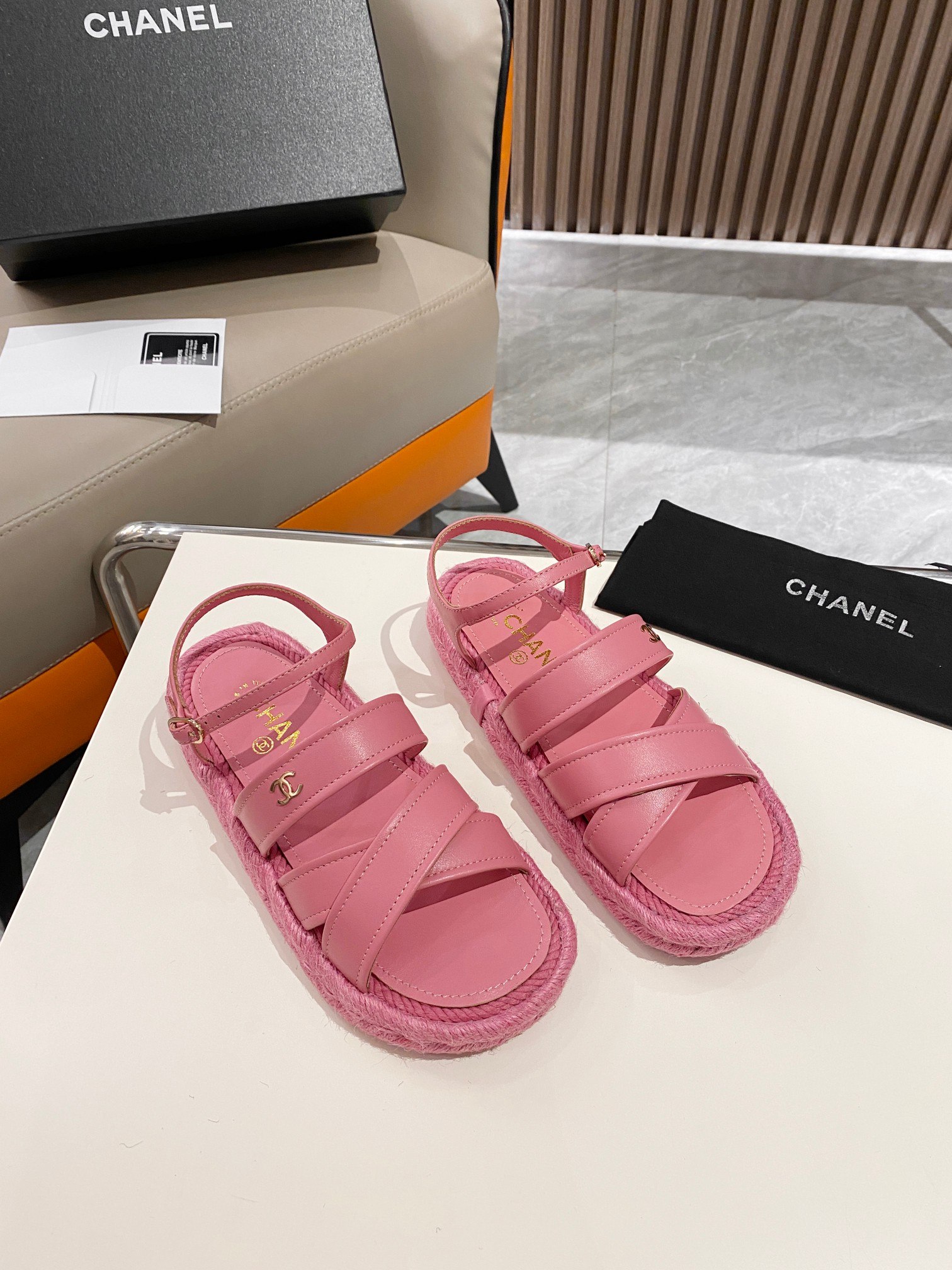 Ch**el Straw Weave Strap Thick Sole Crossbody Pink For Women