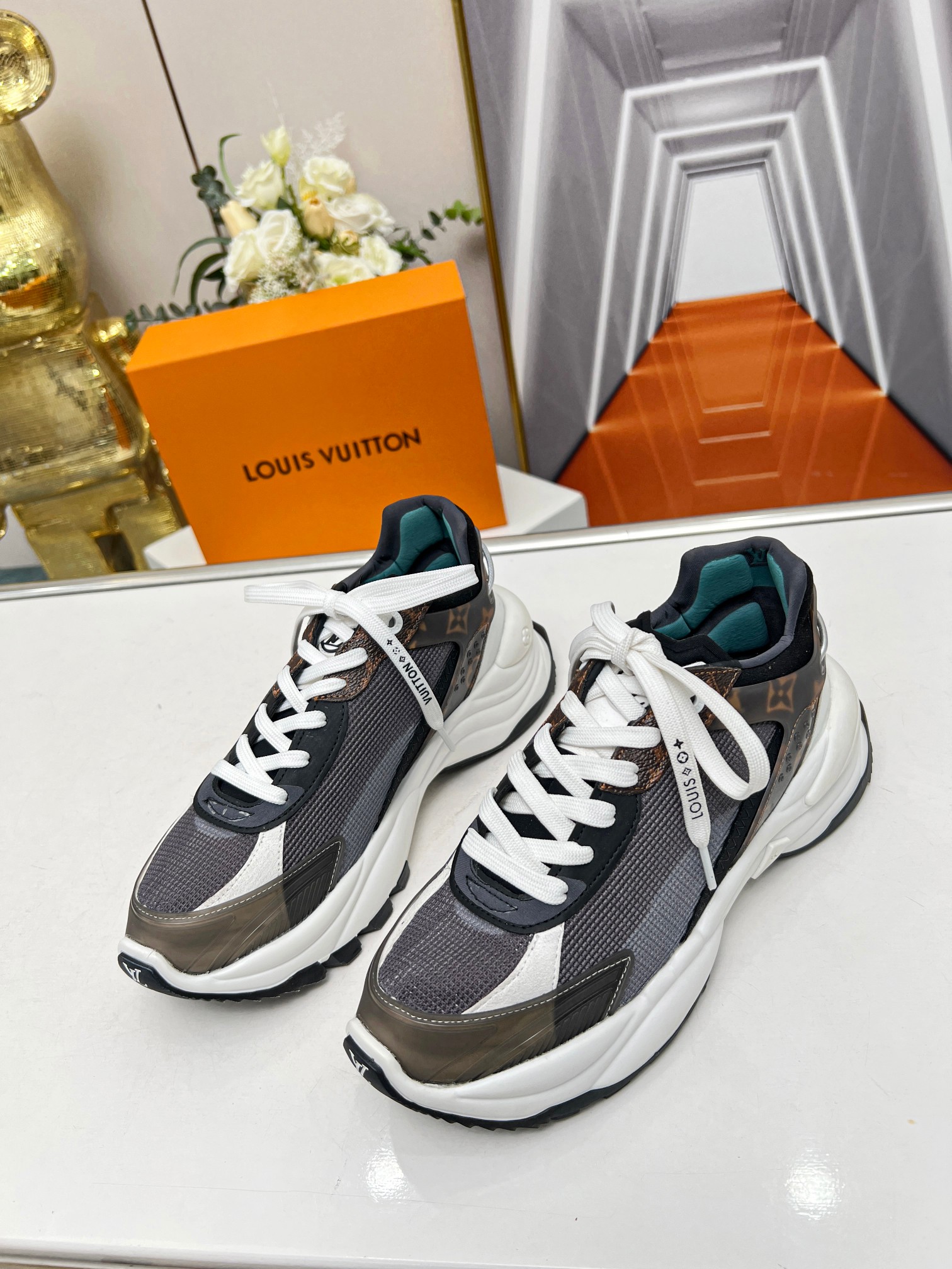 L0vis Vvtt0n Run 55 Sneaker Black For Women 1AAP5L