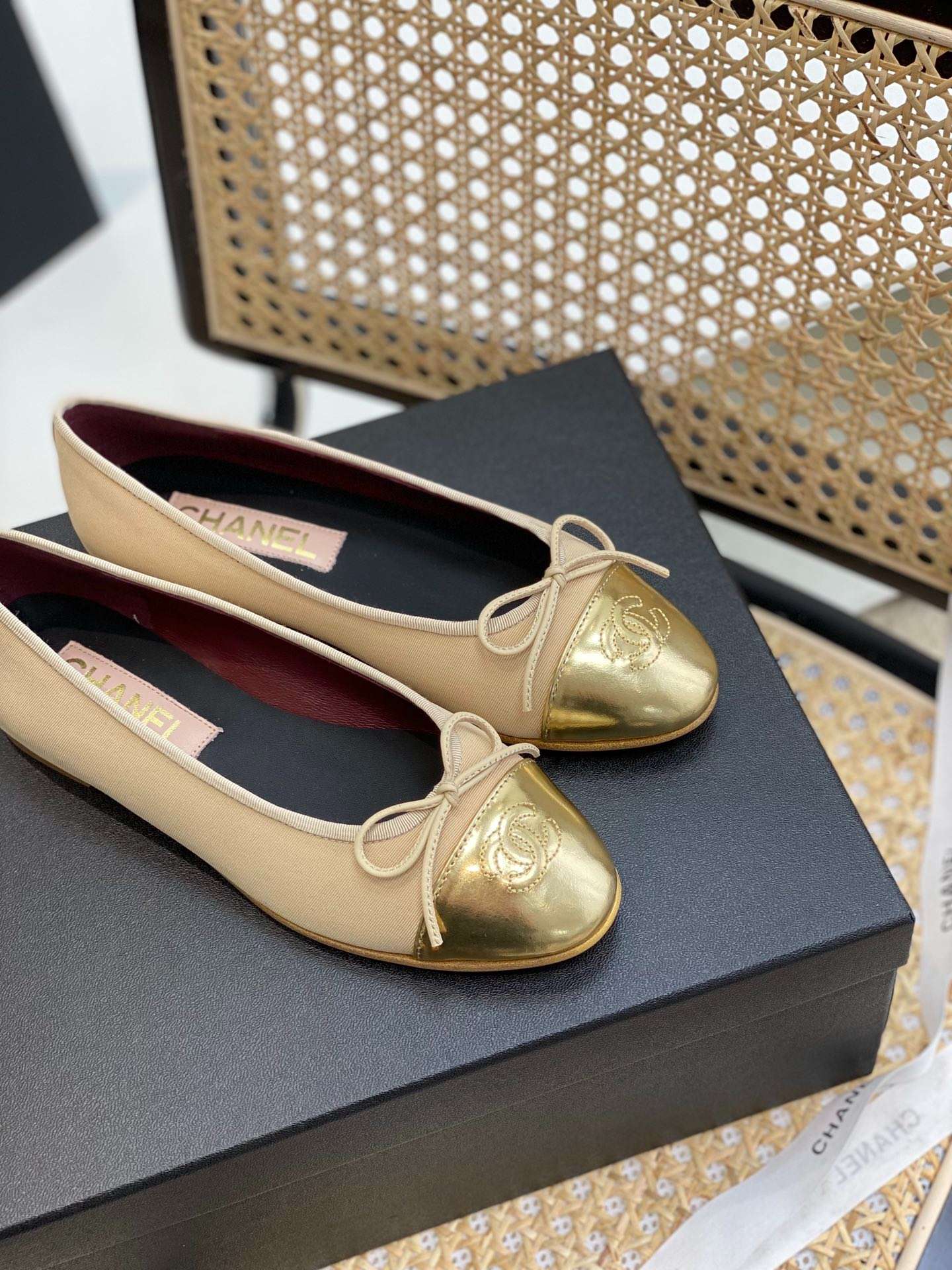 Ch**el Ballet Flats Gold For Women