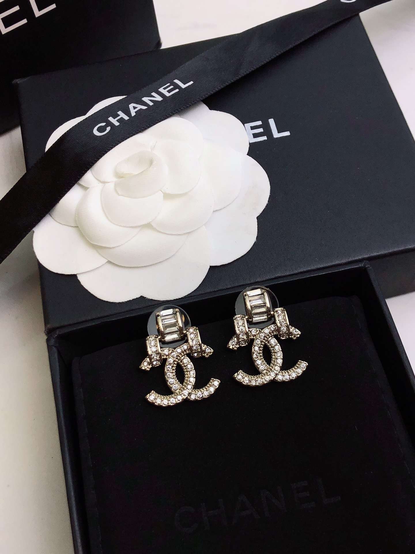 Ch**el Double C Earrings Gold For Women