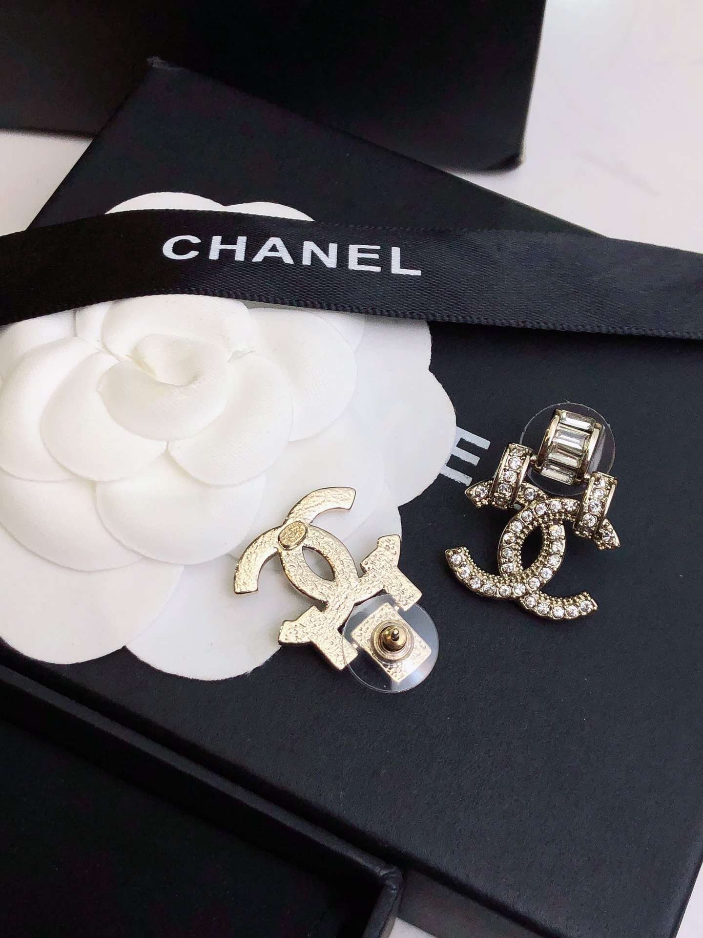 Ch**el Double C Earrings Gold For Women