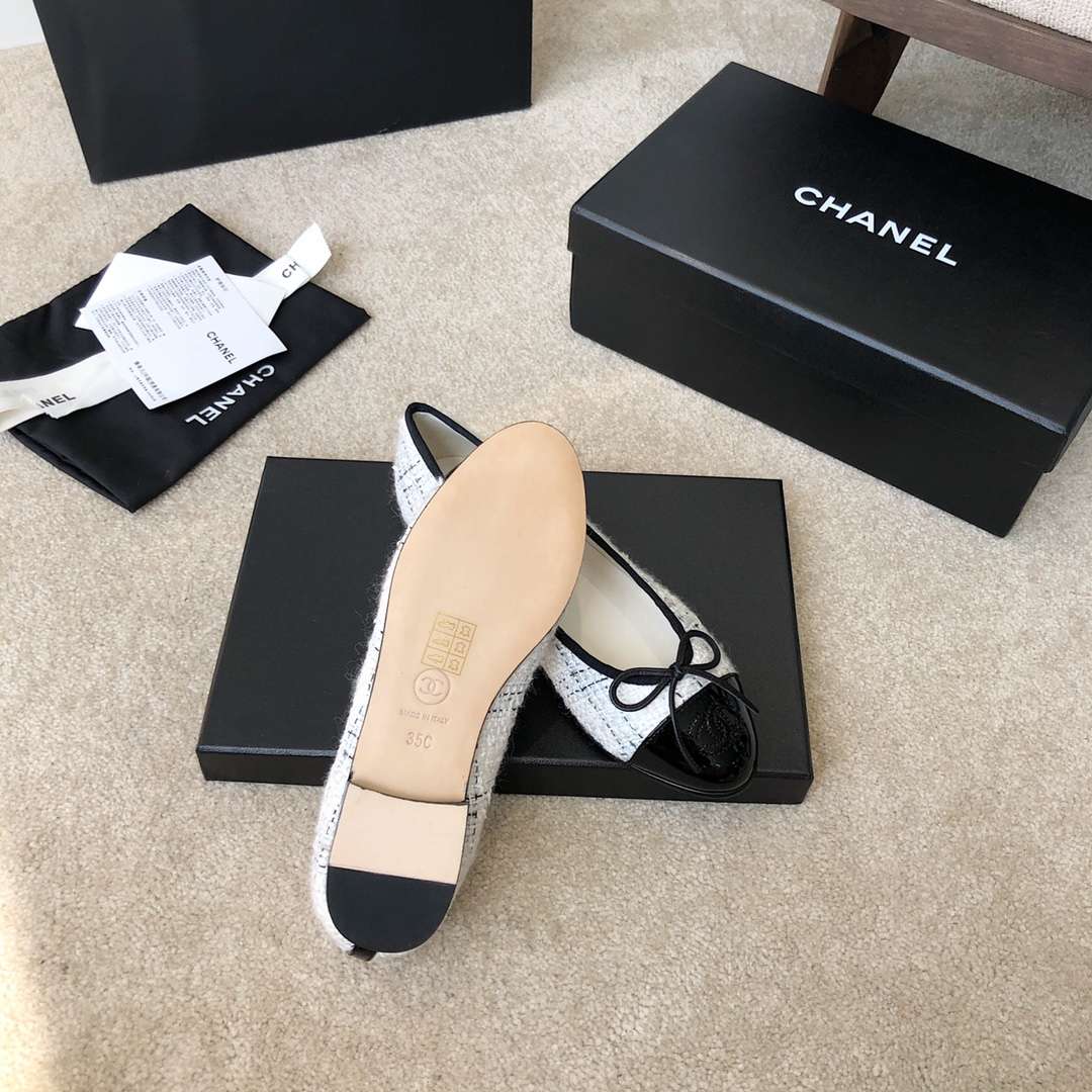 Ch**el Ballet Flats White For Women