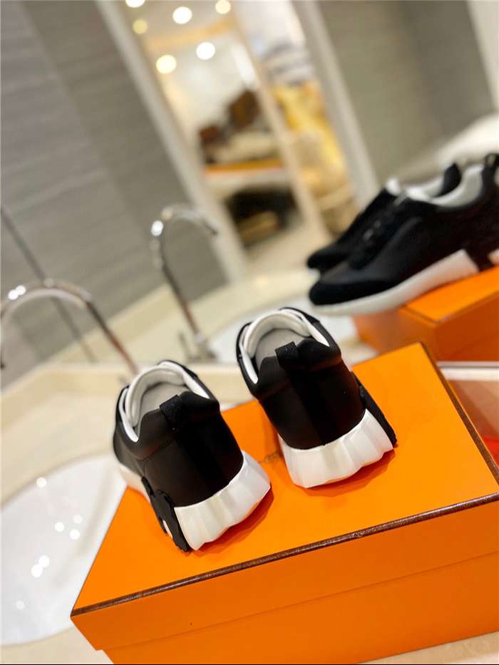 H**me5 Bouncing Sneaker Black For Women H221898ZH01400