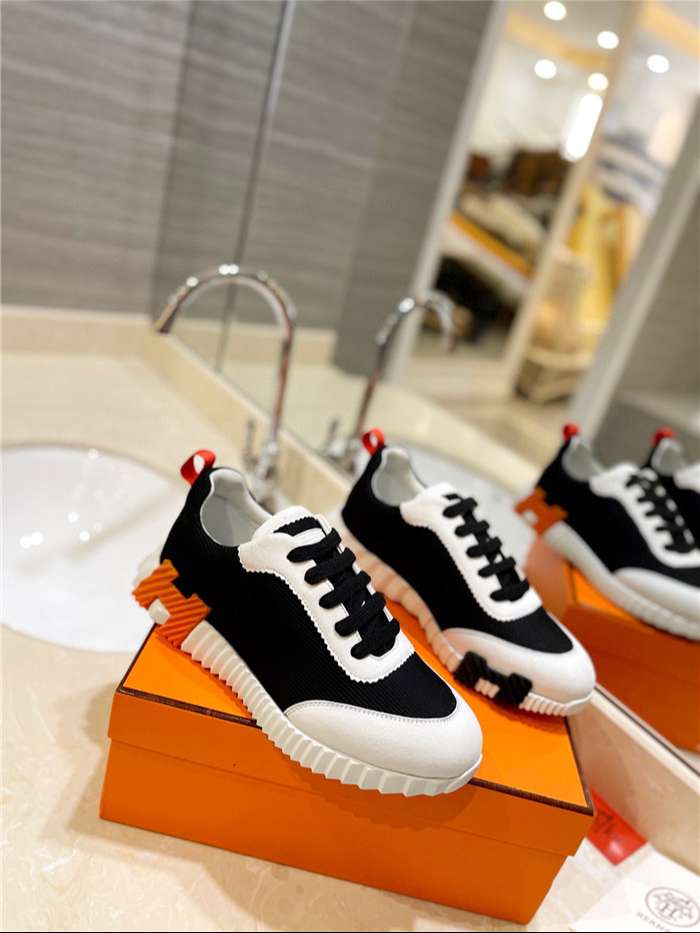H**me5 Bouncing Sneaker Black For Women