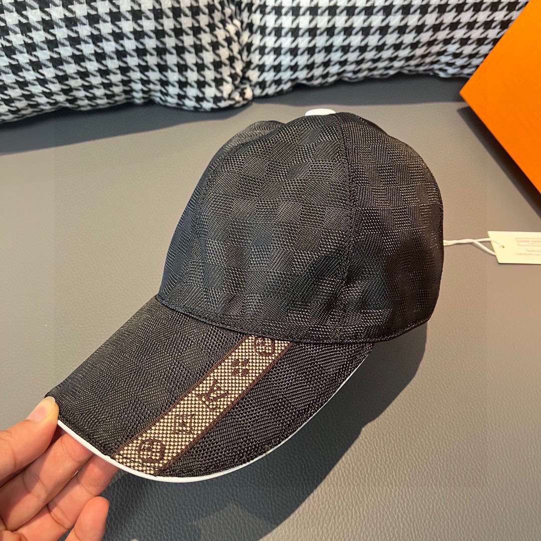 L0vis Vvtt0n Epi Monogram Cap Black For Men