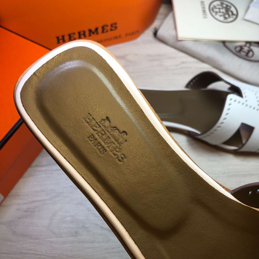 H**me5 Oran Sandal White For Women
