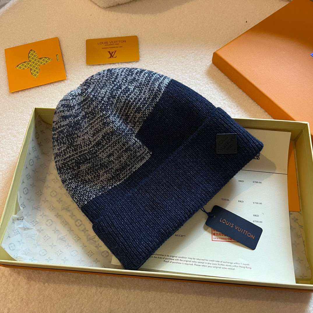 L0vis Vvtt0n Neo Petit Damier Beanie Dark Blue For Women