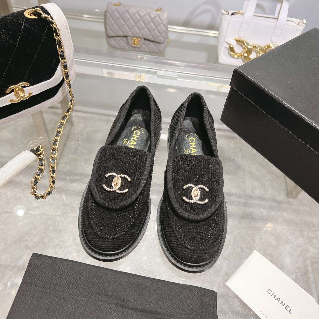 Ch**el Moccasins Black For Women