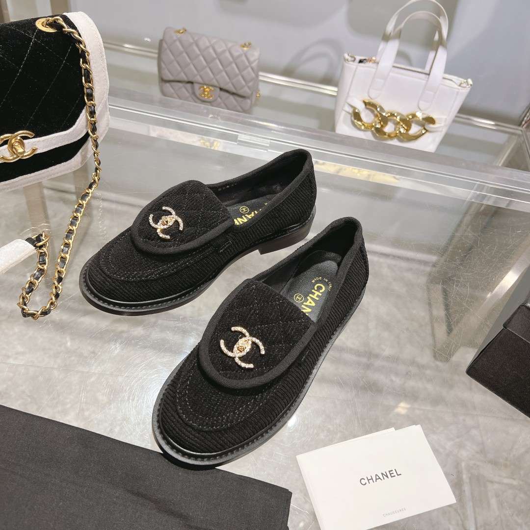 Ch**el Moccasins Black For Women