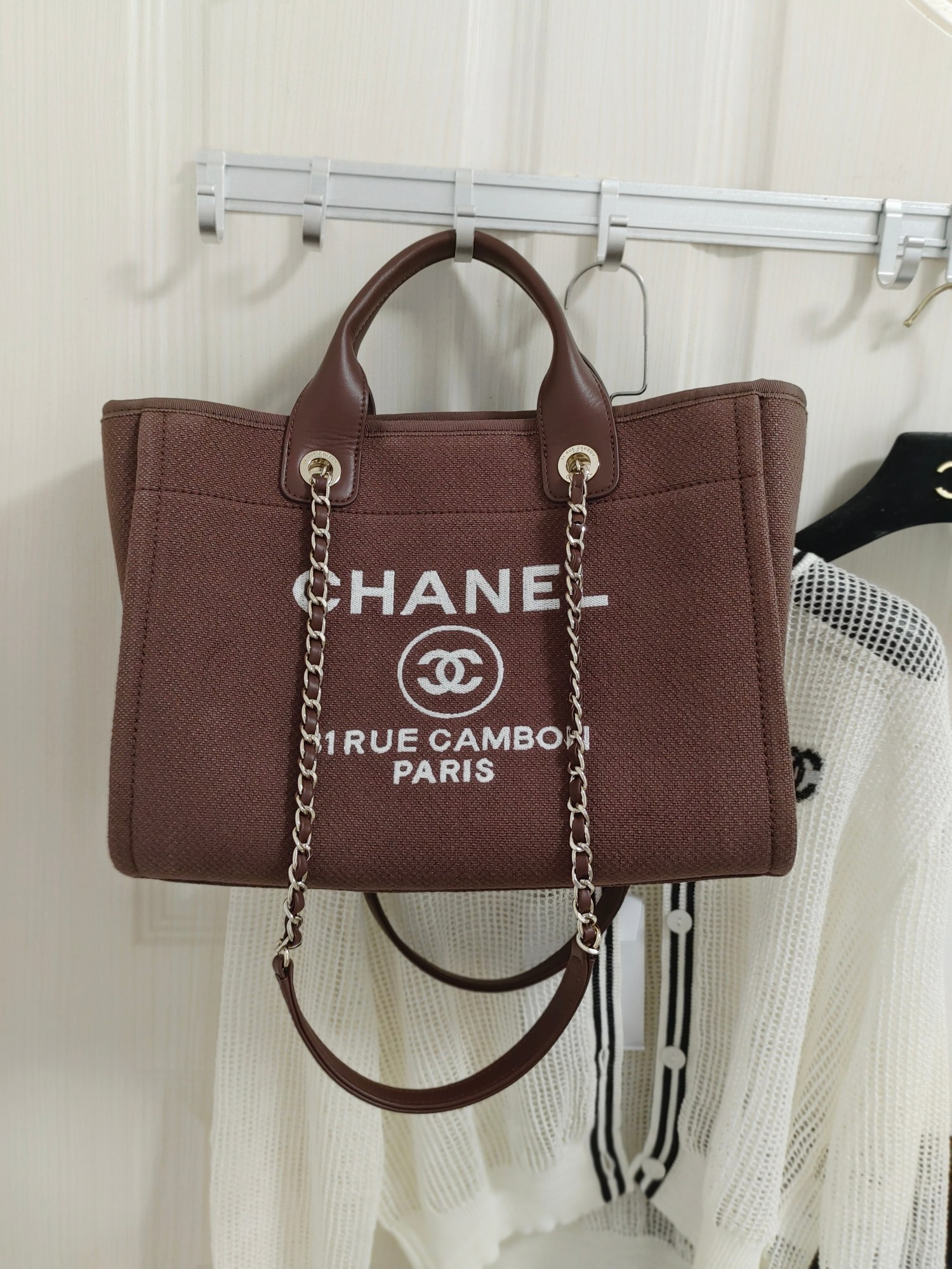 Ch**el Deauville Tote Bag Pouch Burgundy For Women 34cm / 13.39in