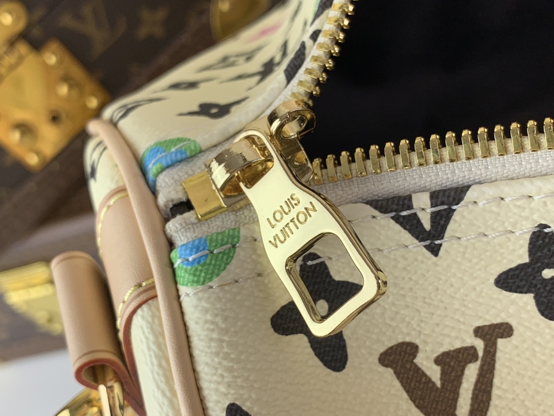 L0vis Vvtt0n Keepall Bandouliere 50 White 50cm / 19.7in