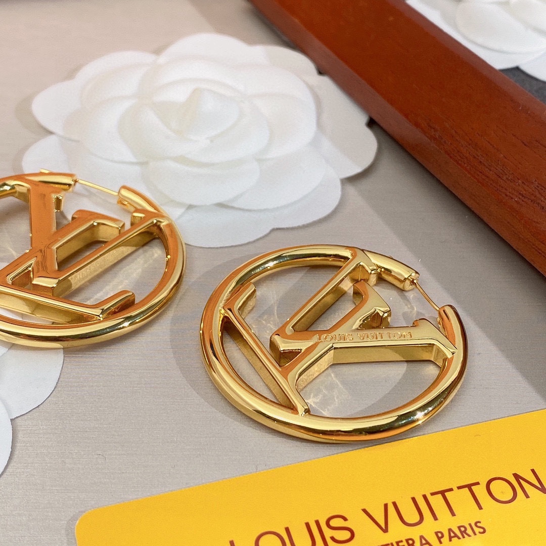 L0vis Vvtt0n Classic Stud Earrings Gold For Women